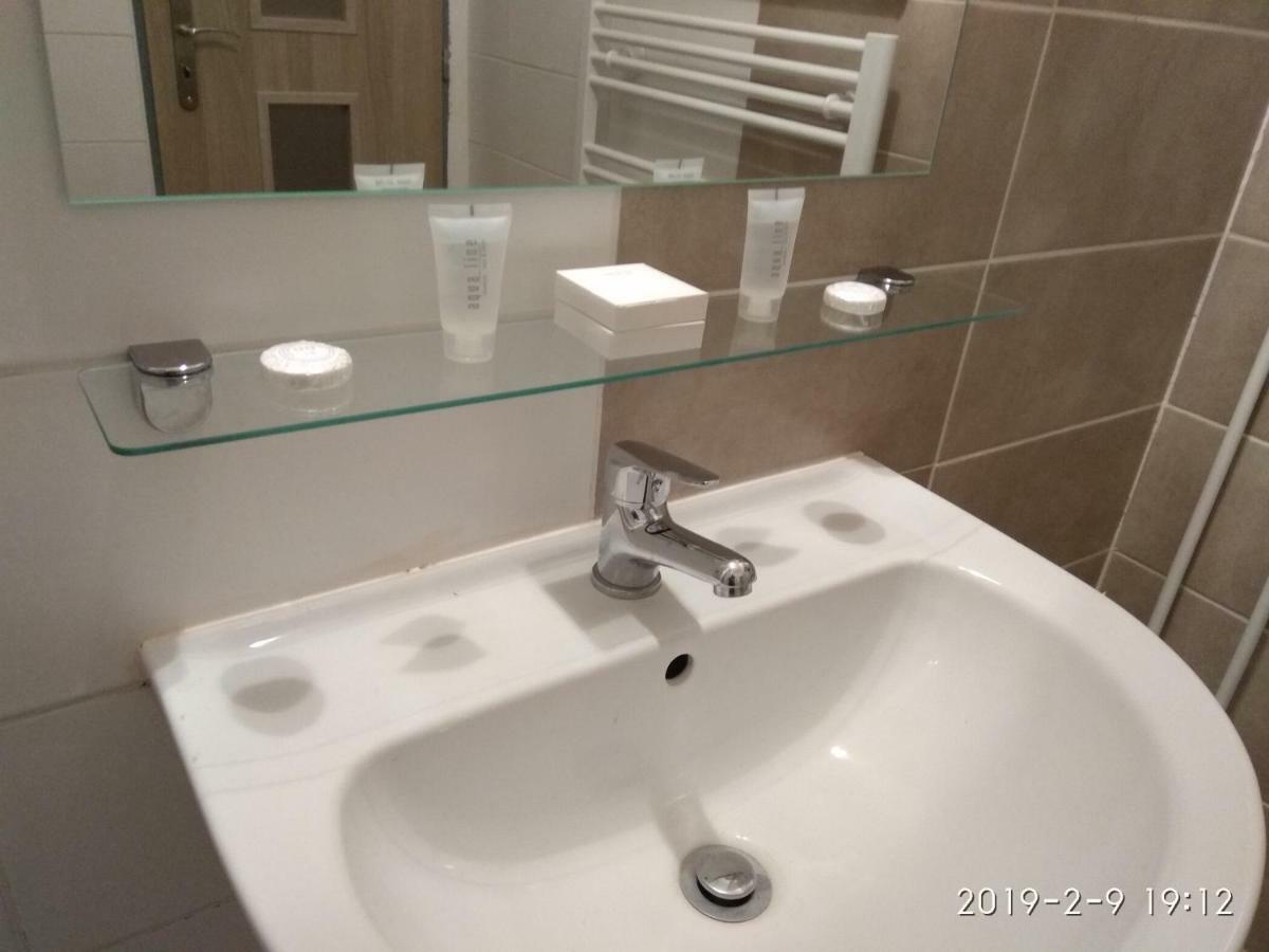 Prazdninovy Dum Na Panorame 호텔 야히모프 외부 사진